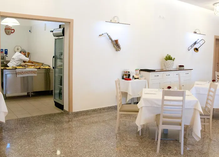 Ristorante Cesare ホテル 3*