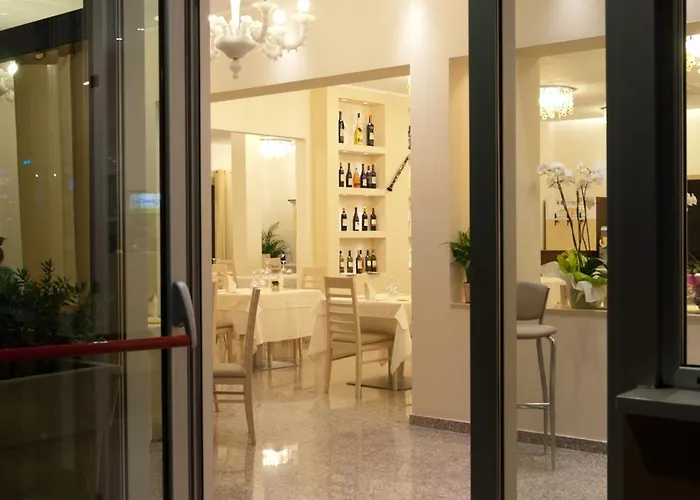 Ristorante Cesare サヴィニャーノ・スル・ルビコーネ